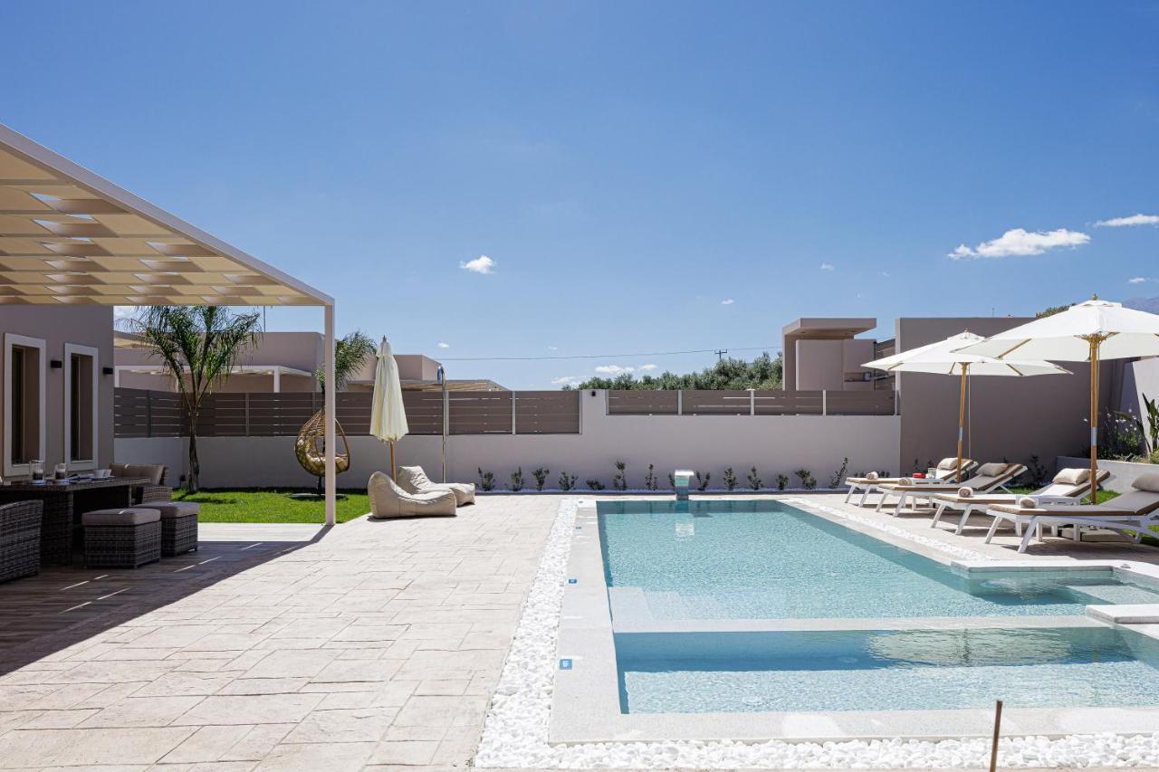 Koin Villa Sunset, With Heated Pool & Whirlpool, By Thinkvilla Perama  Bagian luar foto